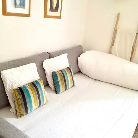 Machines De L'ile - Fibre - Netflix - T2 La Tour Apartament Nantes